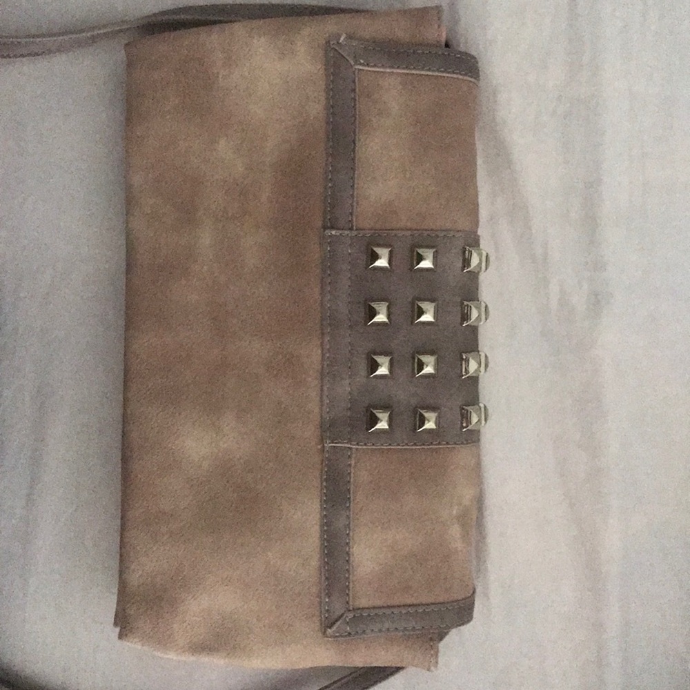 Studded bag - Picture 4 of 4